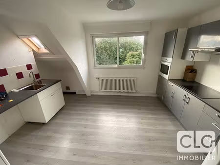 location appartement 3 pièces 73.5 m² à pleuven (29170)  670 €