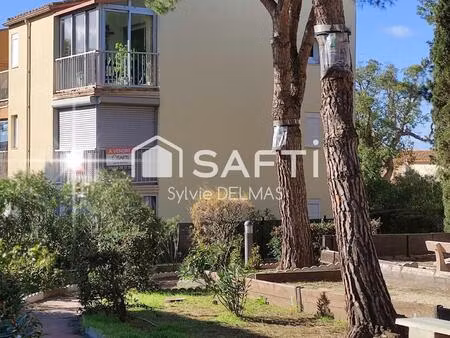 beau t2/ cabine de 33m2 en angle de résidence