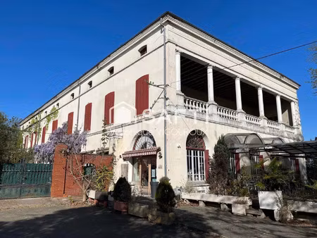 vente maison 10 pièces 690 m² castelsarrasin (82100)