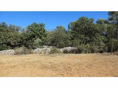 vente terrain 3108 m² saint-maximin-la-sainte-baume (83470)