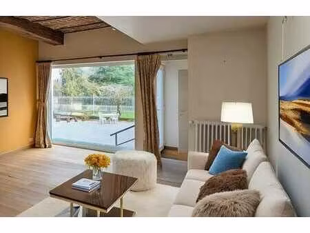 très belle maison pleine de charme