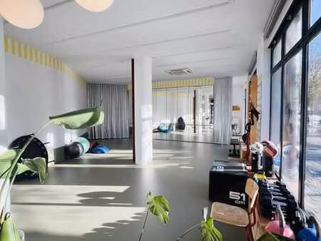 espace d'entraînement unique à louer sur l'eilandje à anvers