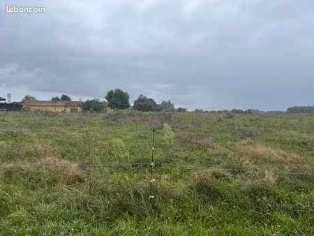 terrain 1 900 m² saint yaguen