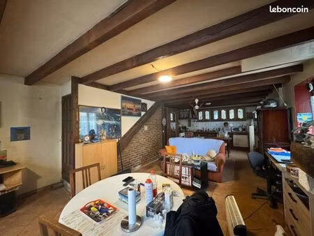 maison 2 chambres centre ville roussac