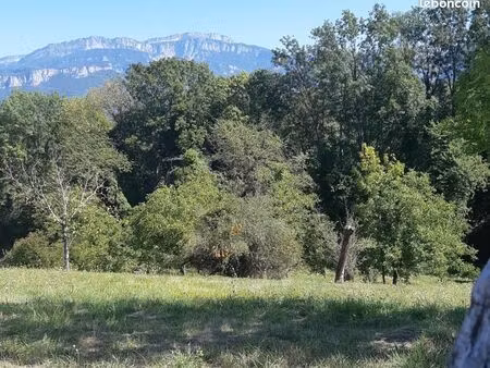 terrain 1 381 m² moirans