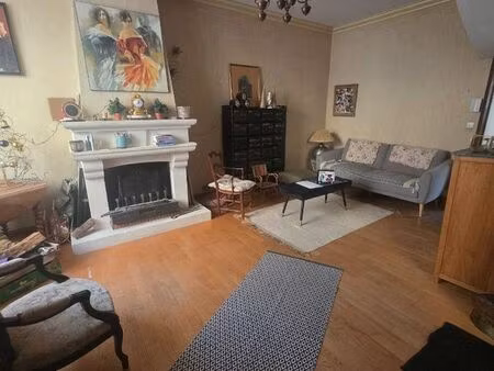 maison 7 pièces 150 m²