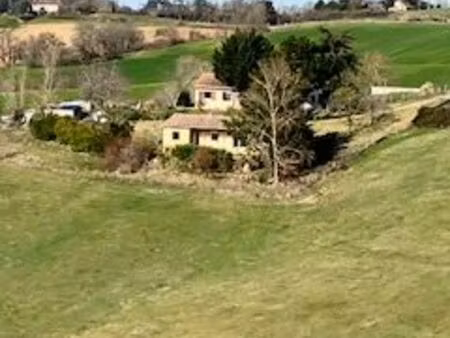 a louer maison 96 m2 avec jardin de 2000m2