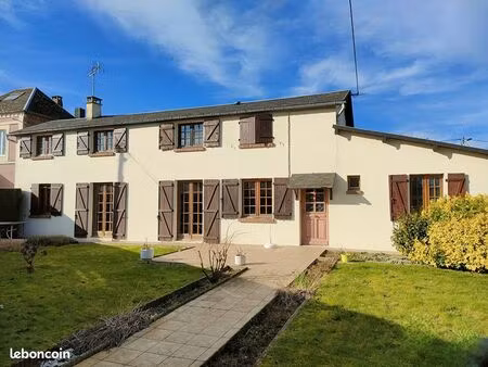 maison 5 pièces 93 m²