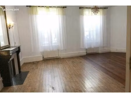 t2 60m² nevers centre parc salengro