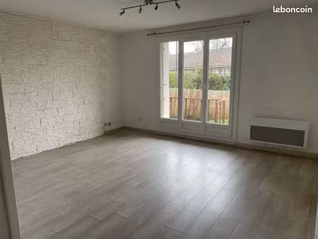 appartement 2 pièces - 52 m2 + jardins