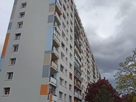 emplacement de parking résidence montesquieu angers