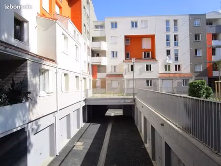 appartement 3 pièces 69 m²