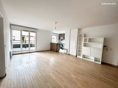 appartement 3 pièces 66 m²