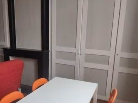 studio 1 pièce 27 m²