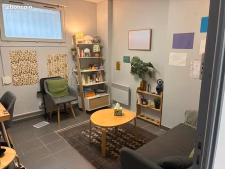 location box -extension cabinet de santé lyon3