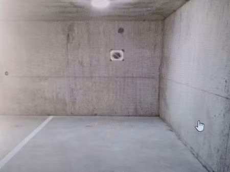 vend place de parking en sous sol à lambesc