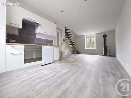 appartement 3 pièces 56 m²