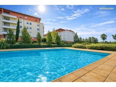 appartement t3 de 67 m² – terrasse plein sud – vue île du frioul