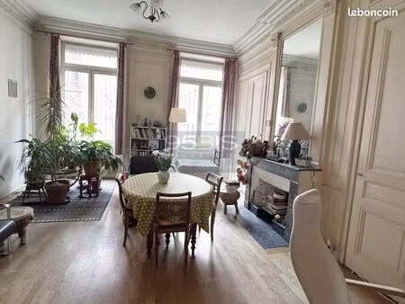 appartement 4 pièces 92 m²