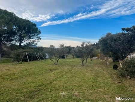 terrain 500 m² mas blanc des alpilles
