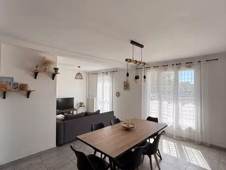 4 pièces - 87m2 - balcon - cave