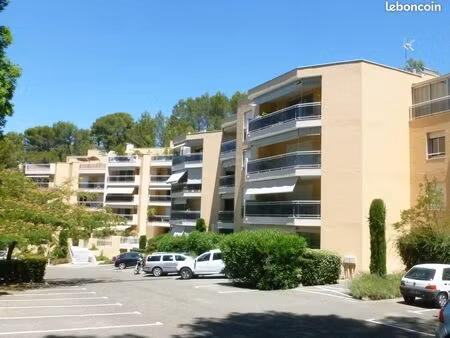 appartement standing 4-5 pièces ± 115m2