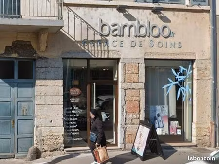 local commercial 129 m²