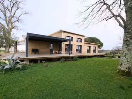 vente maison 6 pièces 165 m² à lamarque (33460)  428 450 €