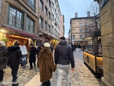 commerce mobilier/décoration 19 m²