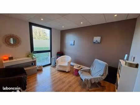 local 13m2 puyricard