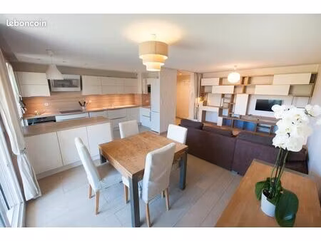 location meublee t3 70m2 + garage secteur bonneveine st anne