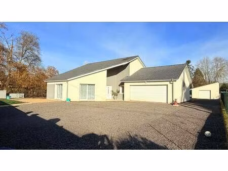 maison de plain-pied à vendre