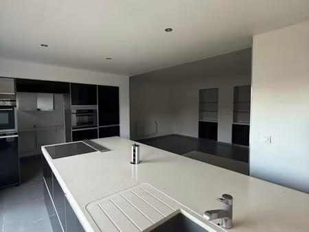 maison meublée 85 m² avec terrasse et jardin