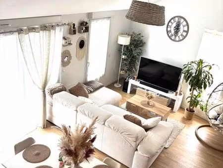 duplex 4 pièces 5 minutes à pied de rer a neuilly plaissance