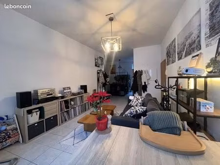 appartement 4p de 77m² cave et parking