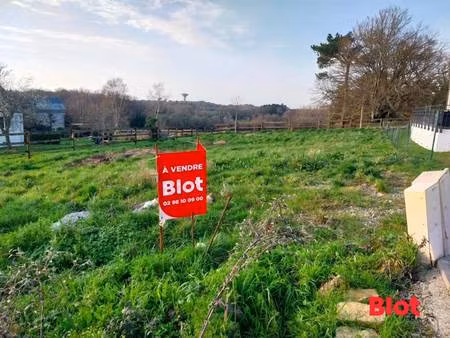 terrain constructible viabilisé à vendre