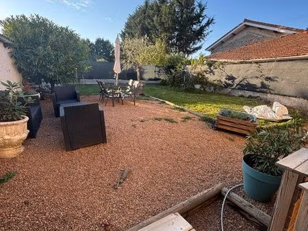 maison avec jardin et grange