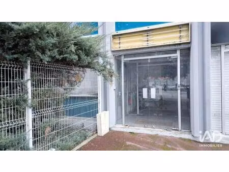 local commercial à vendre