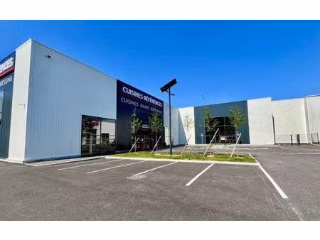 local commercial à louer