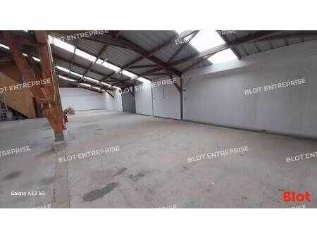 entrepôt à vendre