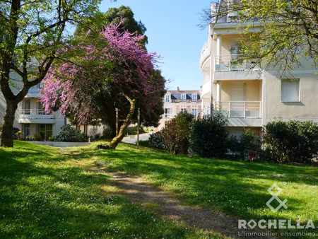 appartement 4 chambres - vue sur le parc privé