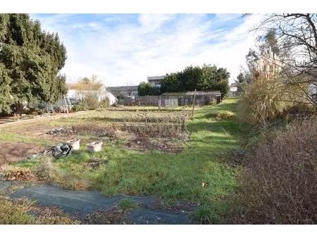 terrain constructible à vendre