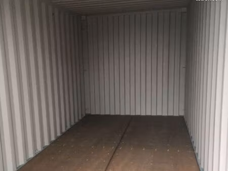 box de stockage + de 30m3 local garde meubles