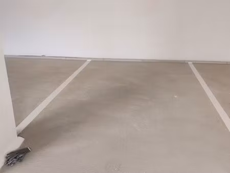 a louer place de parking vitry/seine quartier ardoines