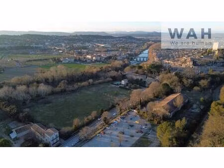 local commercial à vendre