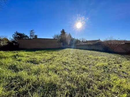 terrain constructible à vendre