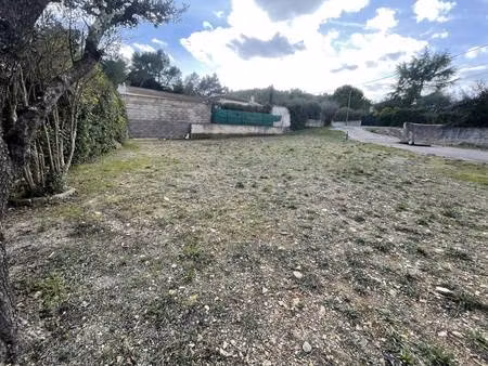 terrain constructible viabilisé à vendre