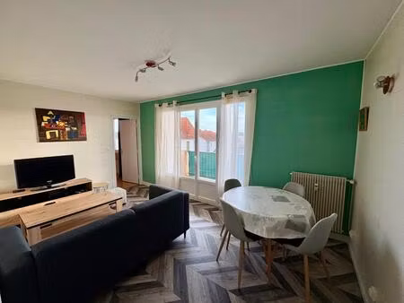 appartement t2 meuble a louer a riorges - les canaux