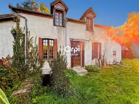 vente maison 5 pièces 177.5 m² à montvicq (03170)  88 000 €