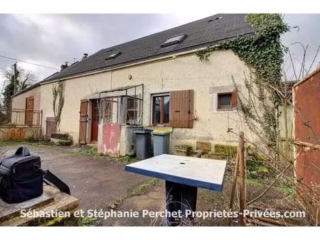 maison à rénover 3 chambres sur 582 m2 de terrain